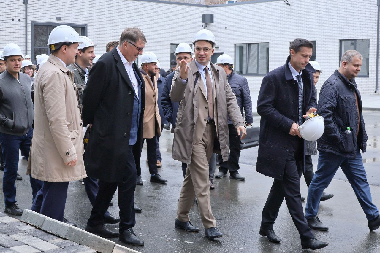 Завод по производству тротуарной плитки «Поревит. Екатеринбург» начал работу в «Титановой долине»
