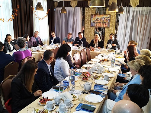 Предприниматели Асбеста узнали подробности о порядке и стоимости получения заёмного финансирования с помощью господдержки