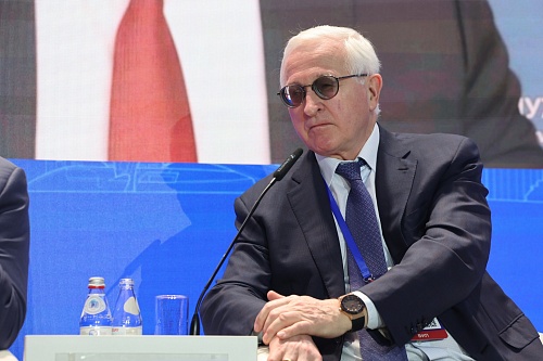 Александр Шохин предложил поощрять инвестиционные команды регионов